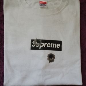 Supreme box logo